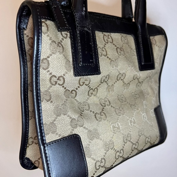 Vintage Gucci Bag - Picture 7 of 11